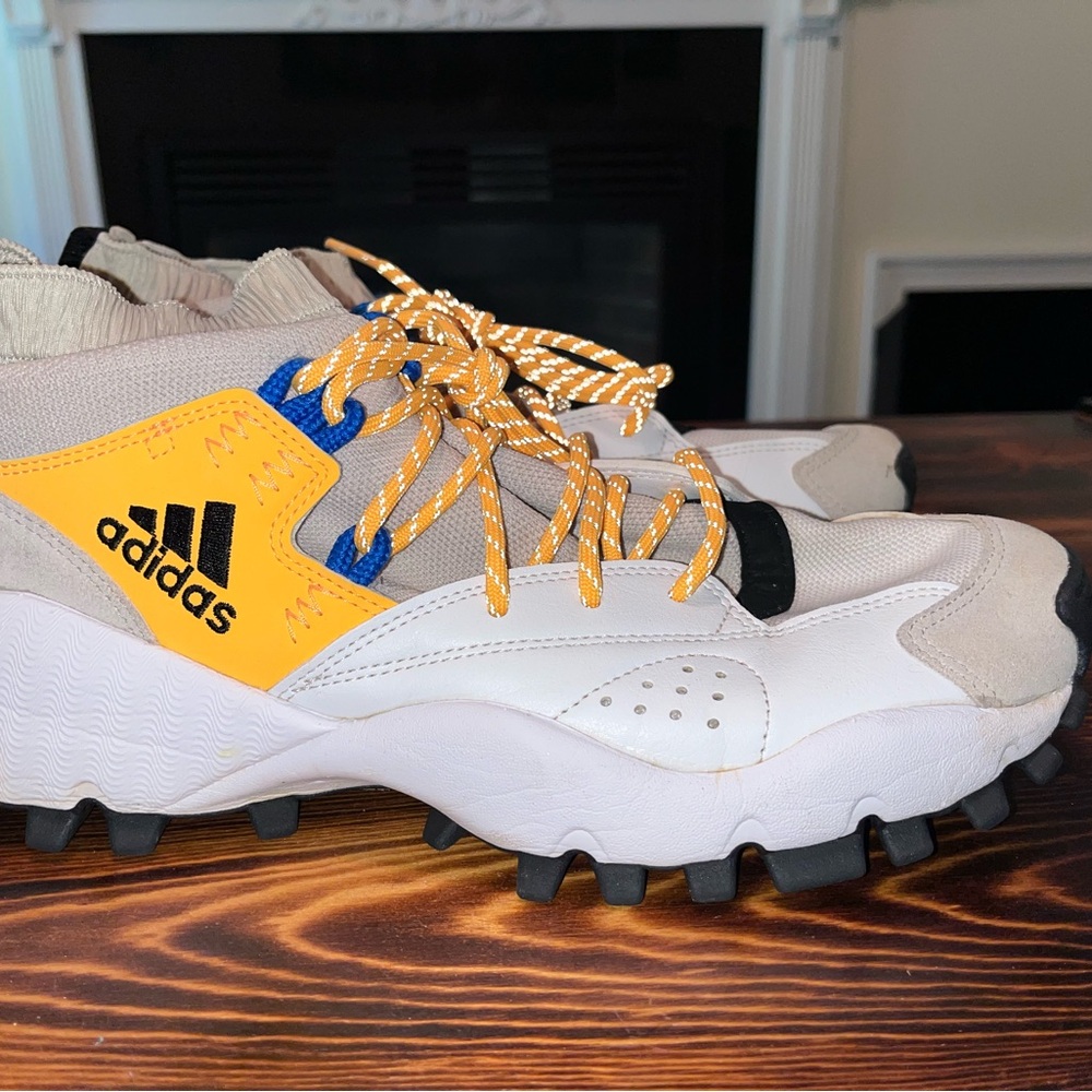 Adidas Seeulater OG FW4450 – Size 10.5 – Retro Adventure Vibes